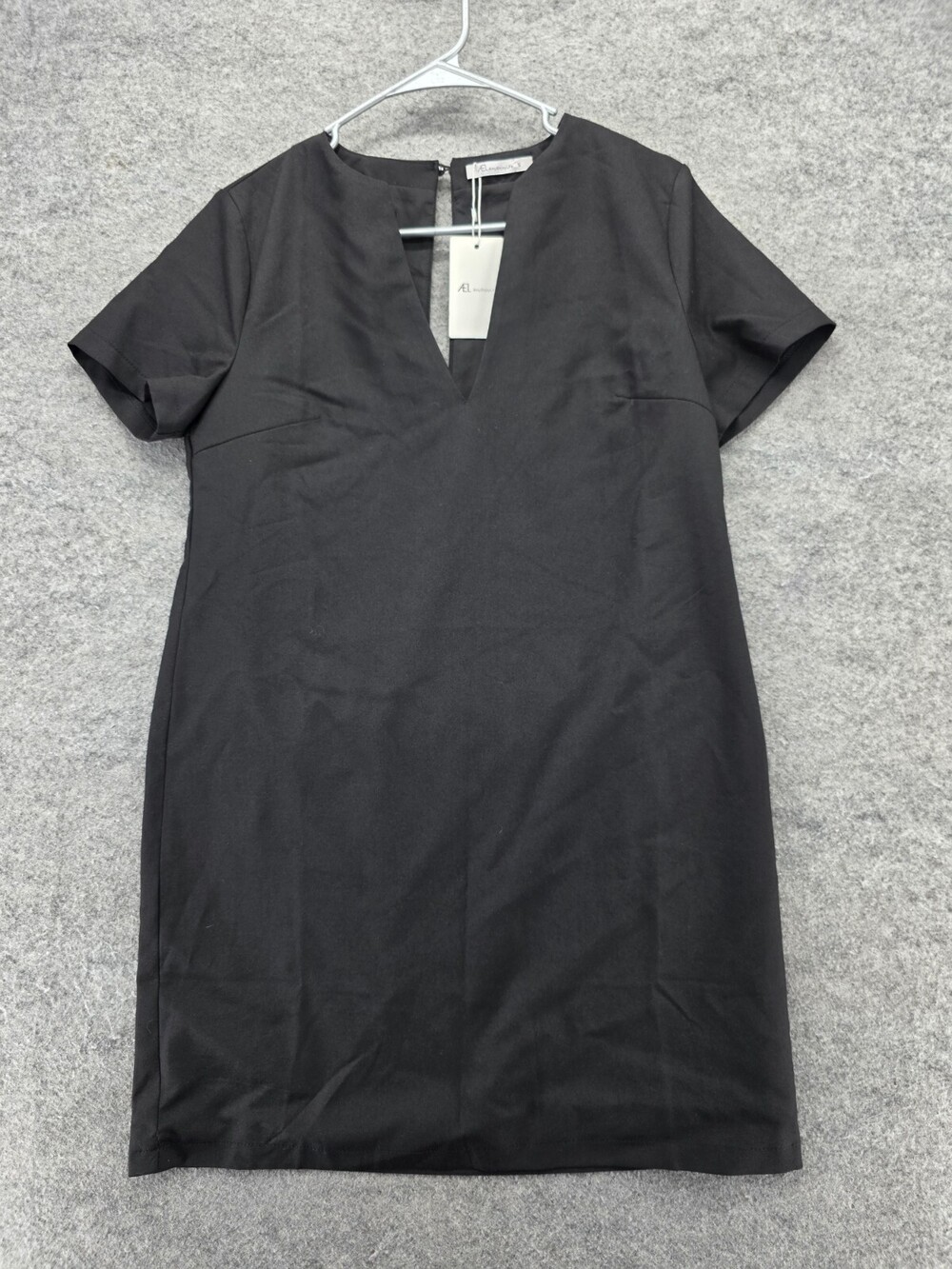 Amy Enjoy Life Dress Womens Small Short Sleeve V Neck Black